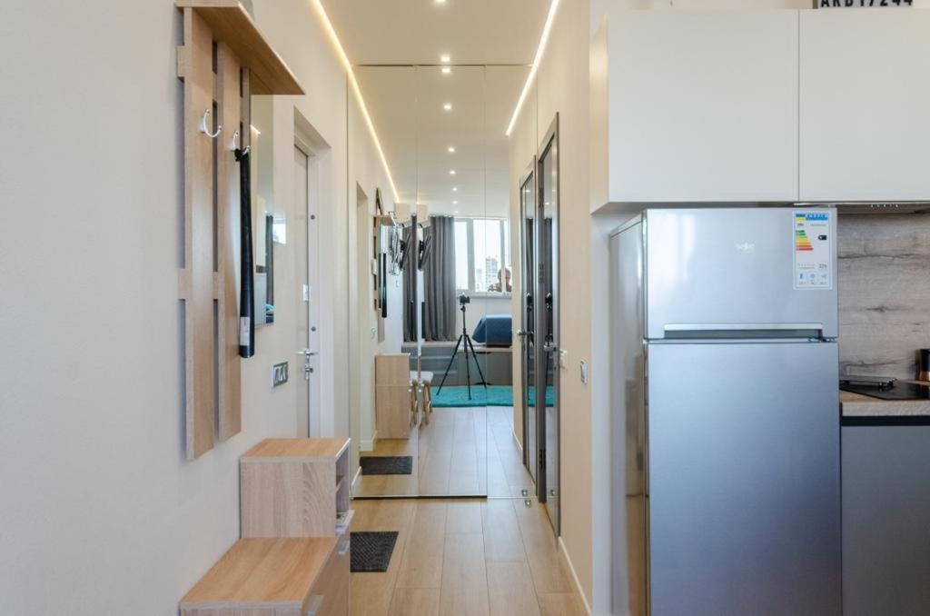 Mini-Smart 1 Apartment Kyiv Exterior photo